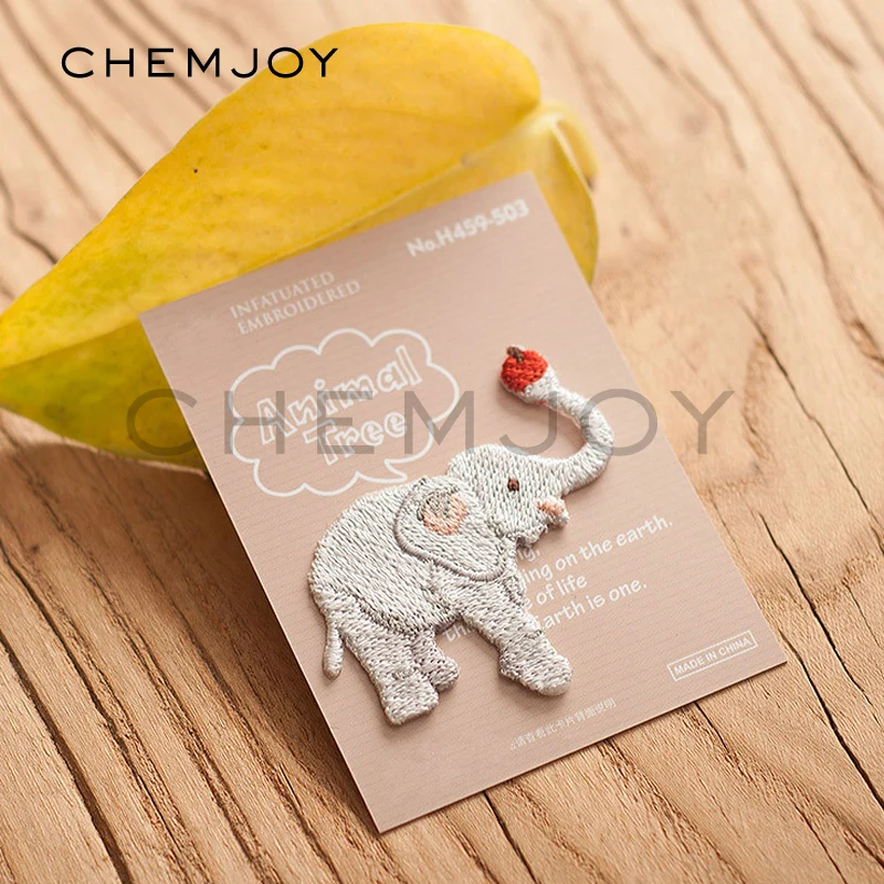 Elephant Embroidered Patch for Clothing Ironing on Stickers Sewing Applique for Jeans Jackets Badge for Clothes Backpack Shoes
Elephant Embroidered Patch for Clothing Ironing on Stickers Sewing Applique for Jeans Jackets Badge for Clothes Backpack Shoes