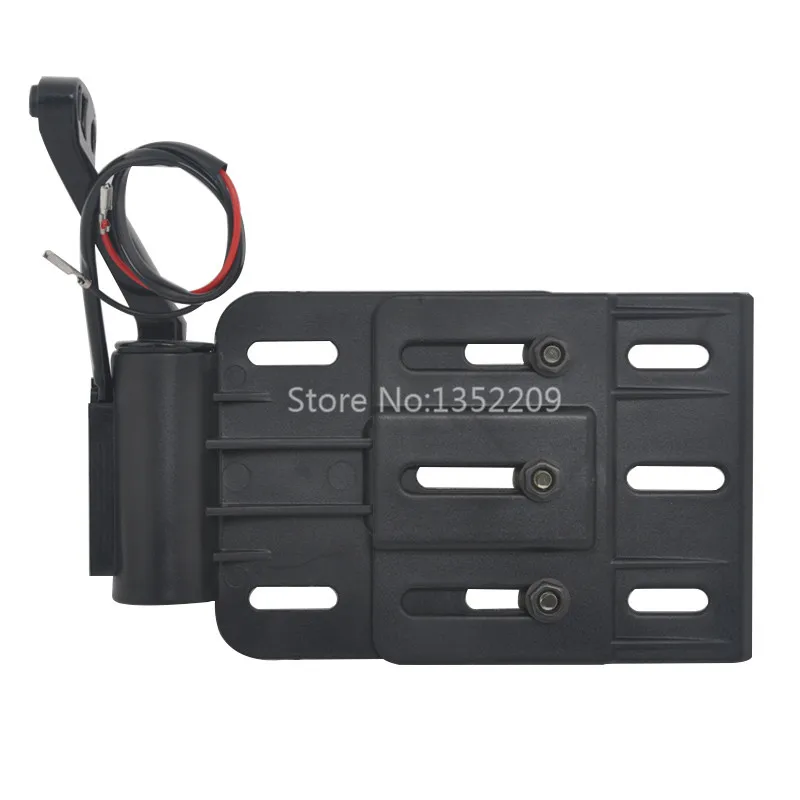 Black Side-Mount License Plate Frame Fender License Plate LED Tail Light For Harley Sportster 883 1200 Models
Black Side-Mount License Plate Frame Fender License Plate LED Tail Light For Harley Sportster 883 1200 Models
