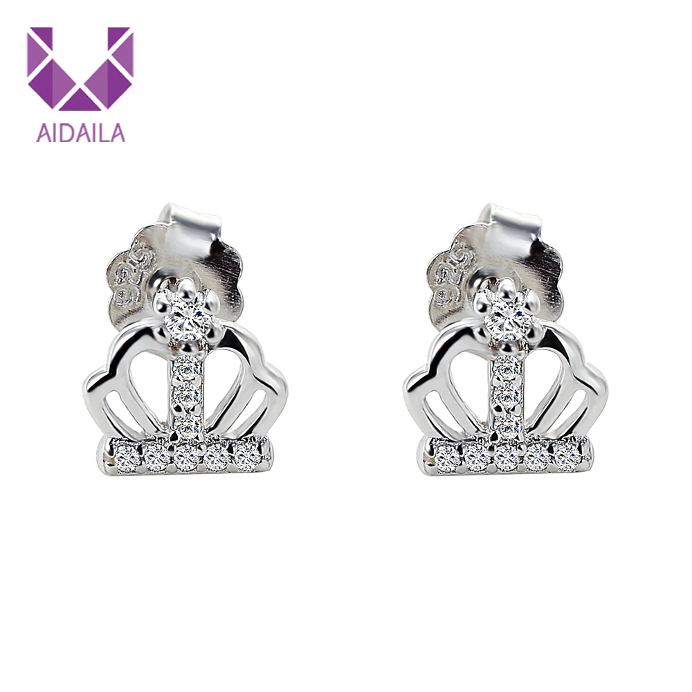 AIDAILA 100% 925 Sterling Silver Delicate Crown, Clear CZ Stud Earrings for Women S925 Silver Fine Jewelry Brincos Gift EY00029
AIDAILA 100% 925 Sterling Silver Delicate Crown, Clear CZ Stud Earrings for Women S925 Silver Fine Jewelry Brincos Gift EY00029