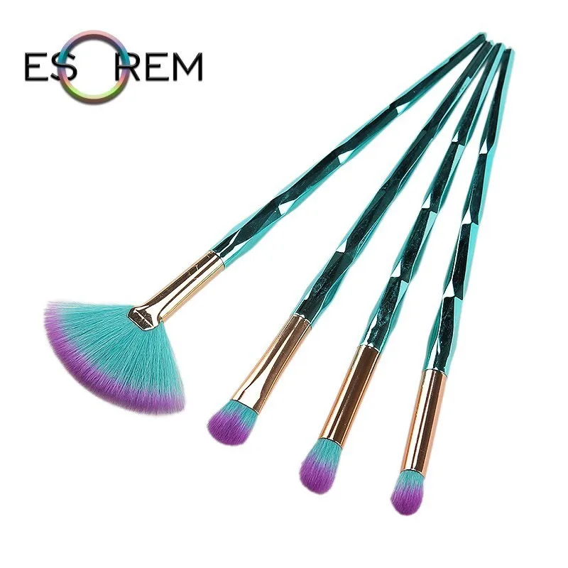 ESOREM Diamond Makeup Brushes Set Blush Blending Eyeshadow Cosmetic Beauty Make Up Brush Pincel Maquiagem Highlighter New 4PCS
ESOREM Diamond Makeup Brushes Set Blush Blending Eyeshadow Cosmetic Beauty Make Up Brush Pincel Maquiagem Highlighter New 4PCS