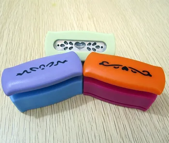 1pcs Border Puncher Scrapbook Shaper Kids Handmade Edge Hole Punch Machine Paper Cutter Craft DIY Scrapbooking Embossing Device
1pcs Border Puncher Scrapbook Shaper Kids Handmade Edge Hole Punch Machine Paper Cutter Craft DIY Scrapbooking Embossing Device