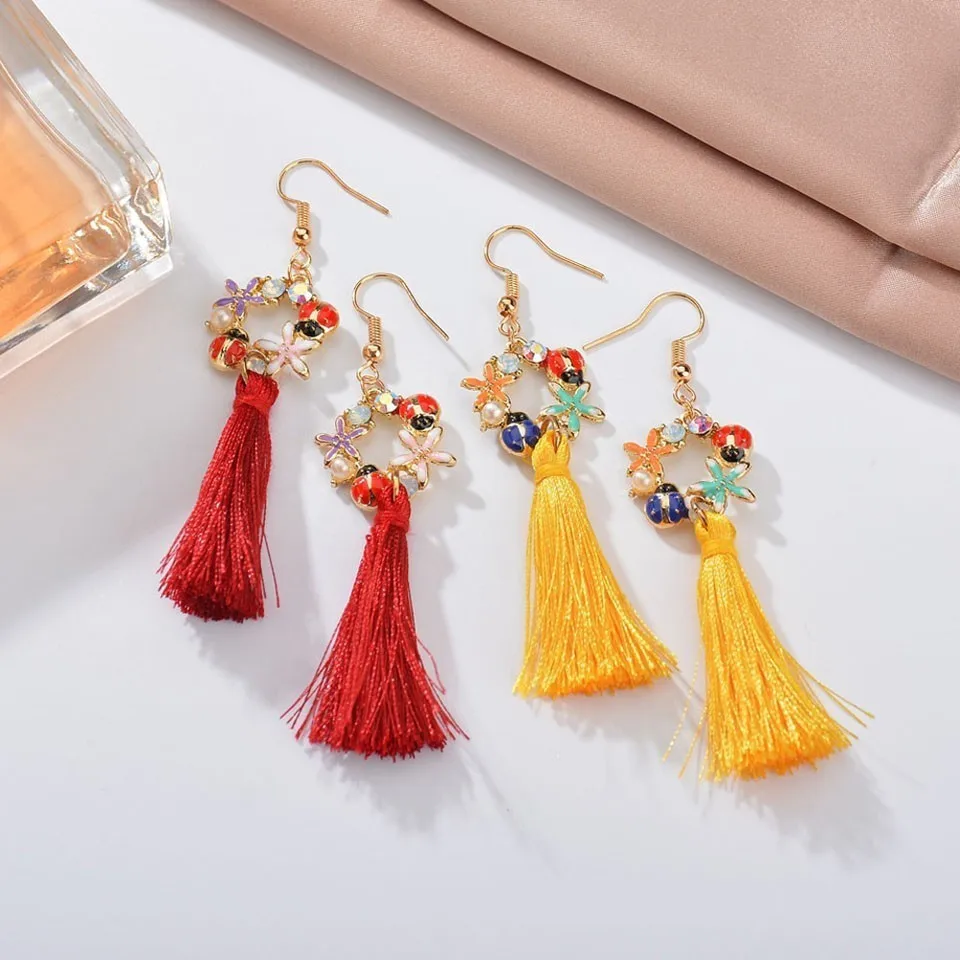 Women Trendy Garland Tassel Earrings Fruits Serious Drop Earrings for Women Handmade Wedding Long Fringed Earrings Jewelry Gift
Women Trendy Garland Tassel Earrings Fruits Serious Drop Earrings for Women Handmade Wedding Long Fringed Earrings Jewelry Gift