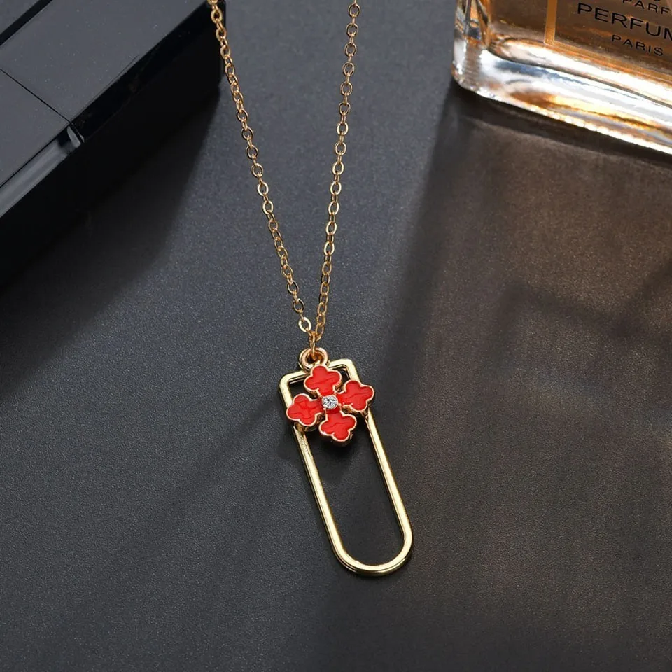 Fashion Small Cross Elements Pendant Necklace For Women Korean Trendy Romantic Heart Design Wedding Jewelry Necklace For Gifts
Fashion Small Cross Elements Pendant Necklace For Women Korean Trendy Romantic Heart Design Wedding Jewelry Necklace For Gifts