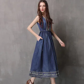 #2443 Summer Embroidery Tank Denim Dresses Women Sleeveless Drawstring Vintage Fit And Flare High Waist Jeans Dress Female Tide
#2443 Summer Embroidery Tank Denim Dresses Women Sleeveless Drawstring Vintage Fit And Flare High Waist Jeans Dress Female Tide