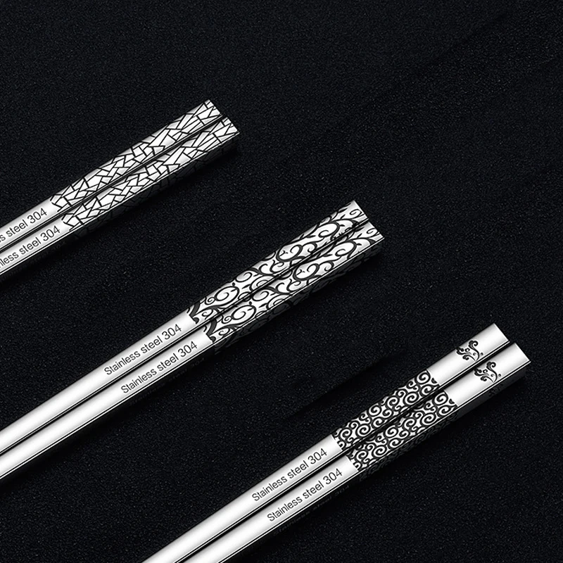 304 Stainless Steel Anti-rolling Luxury Carved Square Chopsticks Fortune Chopstick Food Sticks Tableware Kitchen Accessories
304 Stainless Steel Anti-rolling Luxury Carved Square Chopsticks Fortune Chopstick Food Sticks Tableware Kitchen Accessories
