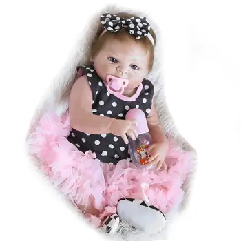 Full Body Silicone Doll Baby with Hairband Realistic Reborn Toddler Doll Baby Toys Gift For Children Baby Playmate
Full Body Silicone Doll Baby with Hairband Realistic Reborn Toddler Doll Baby Toys Gift For Children Baby Playmate