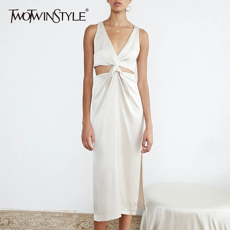 TWOTWINSTYLE Sleeveless Sexy Women Dress V Neck Off Shoulder Hollow Out High Waist Side Split Midi Dresses Female Fashion 2019
TWOTWINSTYLE Sleeveless Sexy Women Dress V Neck Off Shoulder Hollow Out High Waist Side Split Midi Dresses Female Fashion 2019