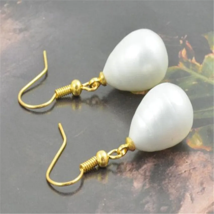 14-16mm White Baroque Shell Pearl Earrings Golden Hook Jewelry AAA Women Wedding Delicate Noble Chic Elegant Flawless Cultured
14-16mm White Baroque Shell Pearl Earrings Golden Hook Jewelry AAA Women Wedding Delicate Noble Chic Elegant Flawless Cultured