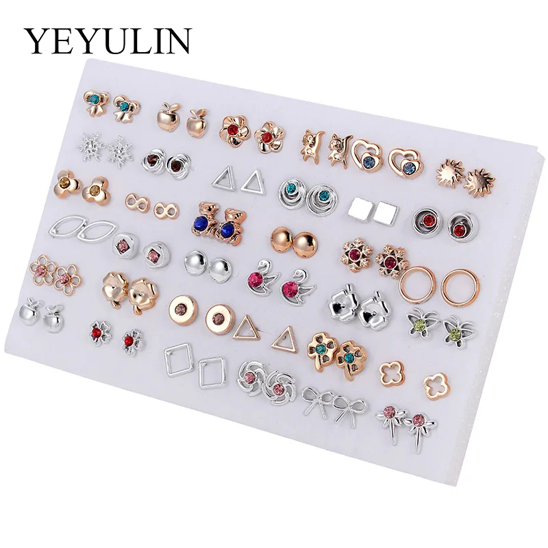 36 Pairs Gold & Silver Colorful Rhinestone Hollow Flower Cute Bear Animals Mix Style Plastic Stud Earrings Set For Women Girls
36 Pairs Gold & Silver Colorful Rhinestone Hollow Flower Cute Bear Animals Mix Style Plastic Stud Earrings Set For Women Girls