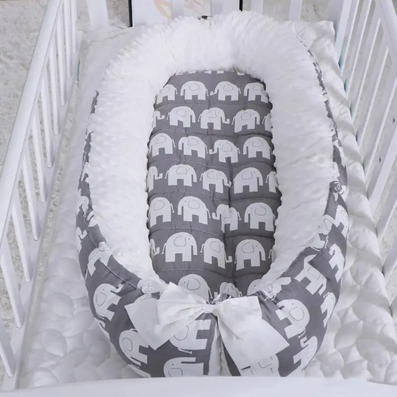 Bubble Velvet Newborn Bed Mattress Comprehensive Animal Pattern Shatter-resistant Baby Mat Removable Washable Blanket
Bubble Velvet Newborn Bed Mattress Comprehensive Animal Pattern Shatter-resistant Baby Mat Removable Washable Blanket