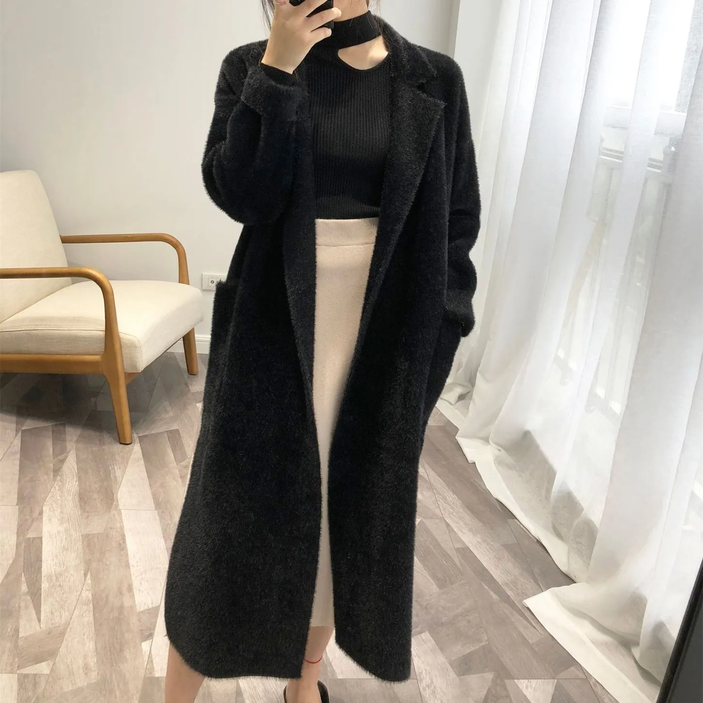 2018 Autumn Winter New Women Mink Cashmere Coat Knitted Cardigan Sashes Long Woolen Coats Pocket Loose Outerwear
2018 Autumn Winter New Women Mink Cashmere Coat Knitted Cardigan Sashes Long Woolen Coats Pocket Loose Outerwear