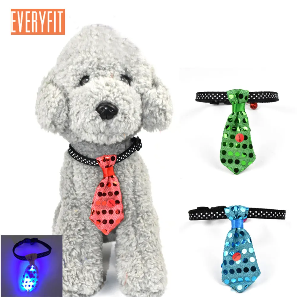 Pet shiny tie Bell collar Adjustable LED Light Pet Luminous Necklace Night Safety Cat Dog Collar Dog Cat Pet Tie Puppy Toy
Pet shiny tie Bell collar Adjustable LED Light Pet Luminous Necklace Night Safety Cat Dog Collar Dog Cat Pet Tie Puppy Toy