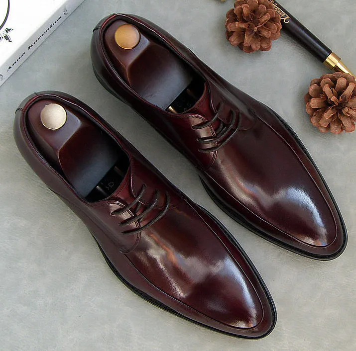 spring new fashion men pointed toes leather shoes male england style lace up leather shoes male wedding shoes free shipping
spring new fashion men pointed toes leather shoes male england style lace up leather shoes male wedding shoes free shipping