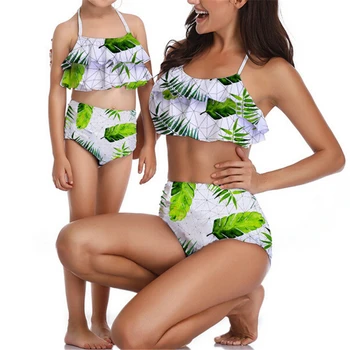 Family Matching Swimwear Floral Matching Mother Daughter Clothes Halter Bikini Set Women Girls Beachwear Swimming Suit Biquini
Family Matching Swimwear Floral Matching Mother Daughter Clothes Halter Bikini Set Women Girls Beachwear Swimming Suit Biquini