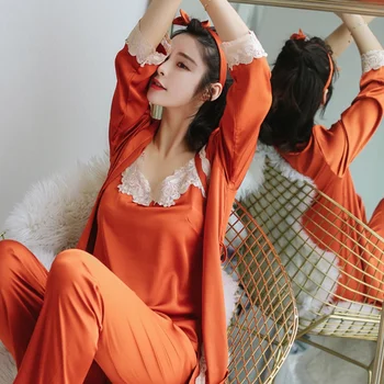 3 piece Floral robes bridesmaids Homewear women set Satin Pajamas Set Women Pyjama Silk Sleepwear Bathrobe Nighties long sleeve
3 piece Floral robes bridesmaids Homewear women set Satin Pajamas Set Women Pyjama Silk Sleepwear Bathrobe Nighties long sleeve