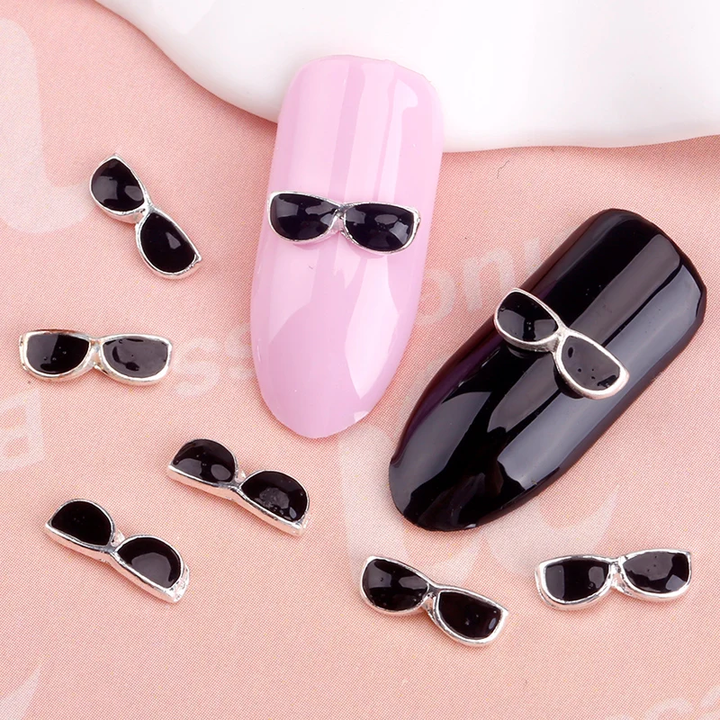 Blueness 10Pcs/Pack Sunglasses Rhinestone 3D Nail Art Decorations DIY Alloy Nails Manicure Beauty Accessoires Tools
Blueness 10Pcs/Pack Sunglasses Rhinestone 3D Nail Art Decorations DIY Alloy Nails Manicure Beauty Accessoires Tools
