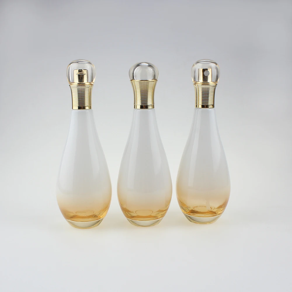 lotion squeeze bottle 150ml white body lotion pump bottle with golden sprayer pump bottle
lotion squeeze bottle 150ml white body lotion pump bottle with golden sprayer pump bottle
