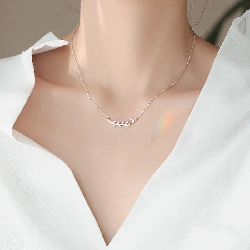 2019 Luxury Women Jewelry 100% 925 Sterling Silver Necklace Plant Leaves Pendant Necklace For Girls Exquisite Jewelry Kolye Gift
2019 Luxury Women Jewelry 100% 925 Sterling Silver Necklace Plant Leaves Pendant Necklace For Girls Exquisite Jewelry Kolye Gift