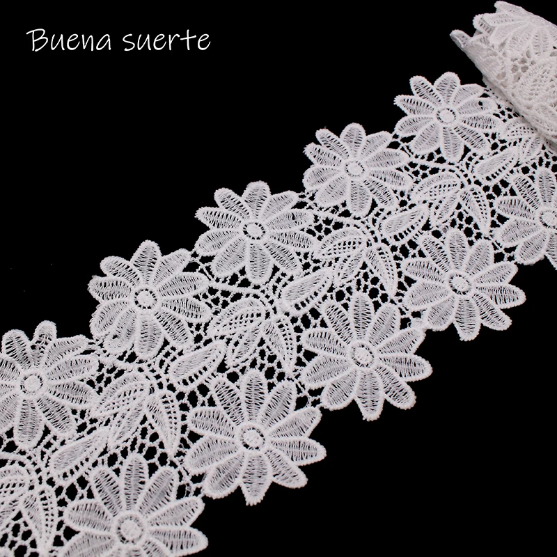 1 Yard White 12cm Fiber Flower Embroidered Fabric Lace Trim Ribbon Handmade DIY Sewing Supplies Craft for Costume Decoration
1 Yard White 12cm Fiber Flower Embroidered Fabric Lace Trim Ribbon Handmade DIY Sewing Supplies Craft for Costume Decoration