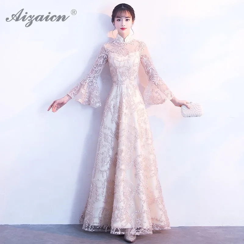 Bride Lace Chinese Dress Fashion Qipao Wedding Horn Sleeve Qi Pao Oriental Women Elegant Vintage Cheongsam Long Party Dresses
Bride Lace Chinese Dress Fashion Qipao Wedding Horn Sleeve Qi Pao Oriental Women Elegant Vintage Cheongsam Long Party Dresses