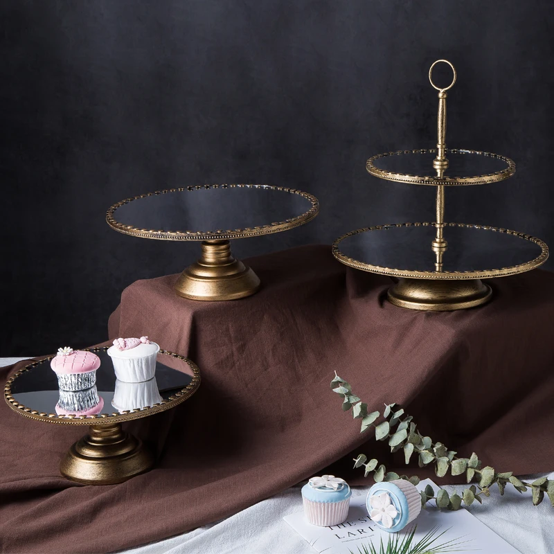 European style Retro Gold Metal Home Decoration Glass Mirror Tray Cake Stands Fruit Plate For Birthday Party Bar
European style Retro Gold Metal Home Decoration Glass Mirror Tray Cake Stands Fruit Plate For Birthday Party Bar