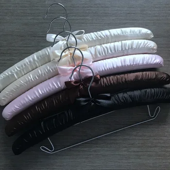 Clothes Rack Sponges Anti Slip Adult Clothes Hangers Sponges Padded Hangers With Hook For Photograph Shop Display Home Use 38CM
Clothes Rack Sponges Anti Slip Adult Clothes Hangers Sponges Padded Hangers With Hook For Photograph Shop Display Home Use 38CM