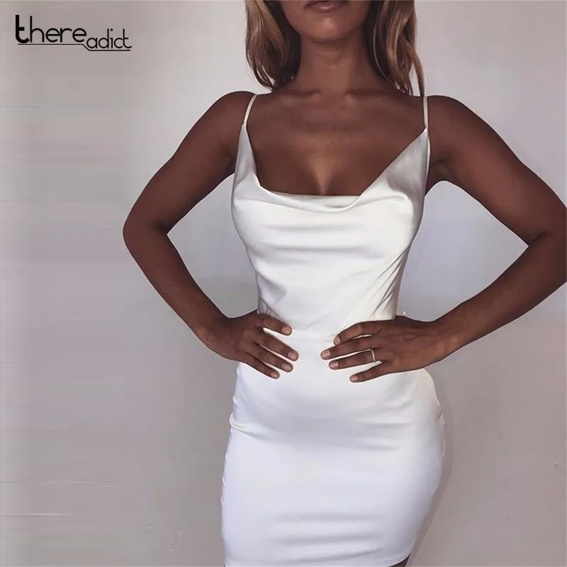 Women Sexy Backless Lace Up Party Dress Fashion Side Zipper Bodycon Spaghetti Strap Dress Elegant Satin Nightclub Dress
Women Sexy Backless Lace Up Party Dress Fashion Side Zipper Bodycon Spaghetti Strap Dress Elegant Satin Nightclub Dress