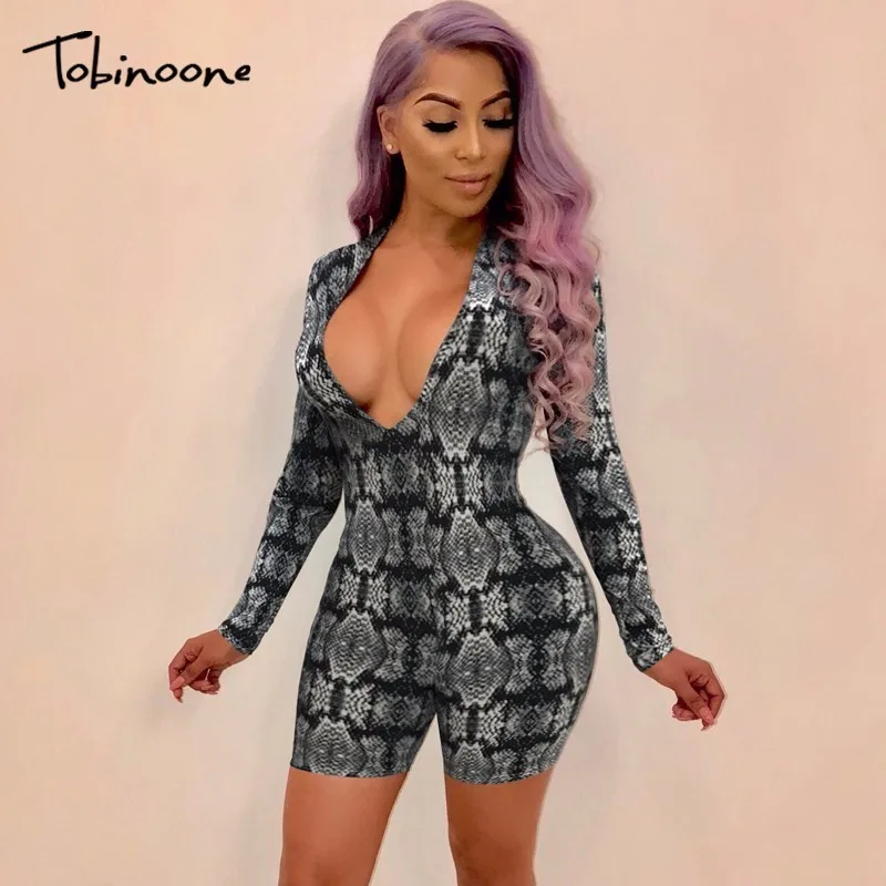 Tobinoone bodycon jumpsuit sexy off shoulder leopard jumpsuit Women romper Strap hollow out winter playsuit overalls combishort
Tobinoone bodycon jumpsuit sexy off shoulder leopard jumpsuit Women romper Strap hollow out winter playsuit overalls combishort
