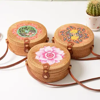 PinShang Women Rattan Woven Bag Mini Round Basket Retro Art Hand Woven Handbag Single Shoulder Bag
PinShang Women Rattan Woven Bag Mini Round Basket Retro Art Hand Woven Handbag Single Shoulder Bag