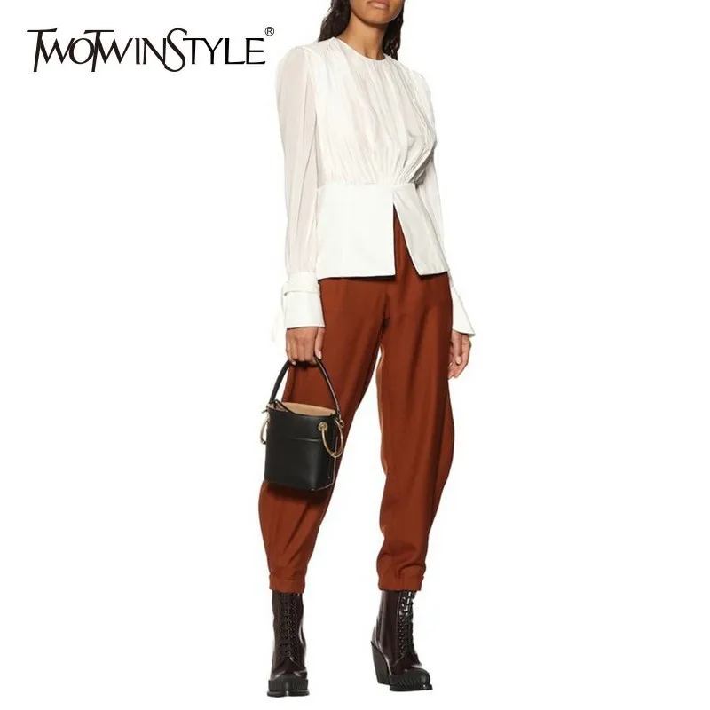 TWOTWINSTYLE Elegant Tops Female O Neck Flare Long Sleeve Tunic Hem Split White Shirts Blouse Women 2019 Spring Korean Fashion
TWOTWINSTYLE Elegant Tops Female O Neck Flare Long Sleeve Tunic Hem Split White Shirts Blouse Women 2019 Spring Korean Fashion