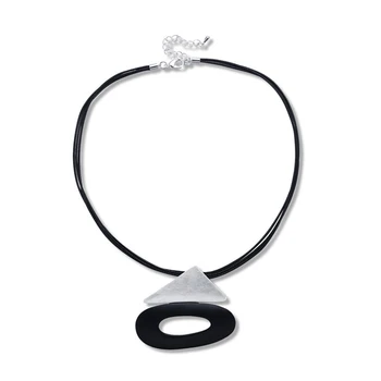 Hyperbole Lrregular Triangle Oval Combination Pendant Necklace Fashion Choker Necklaces 2019 Lady Jewelry
Hyperbole Lrregular Triangle Oval Combination Pendant Necklace Fashion Choker Necklaces 2019 Lady Jewelry
