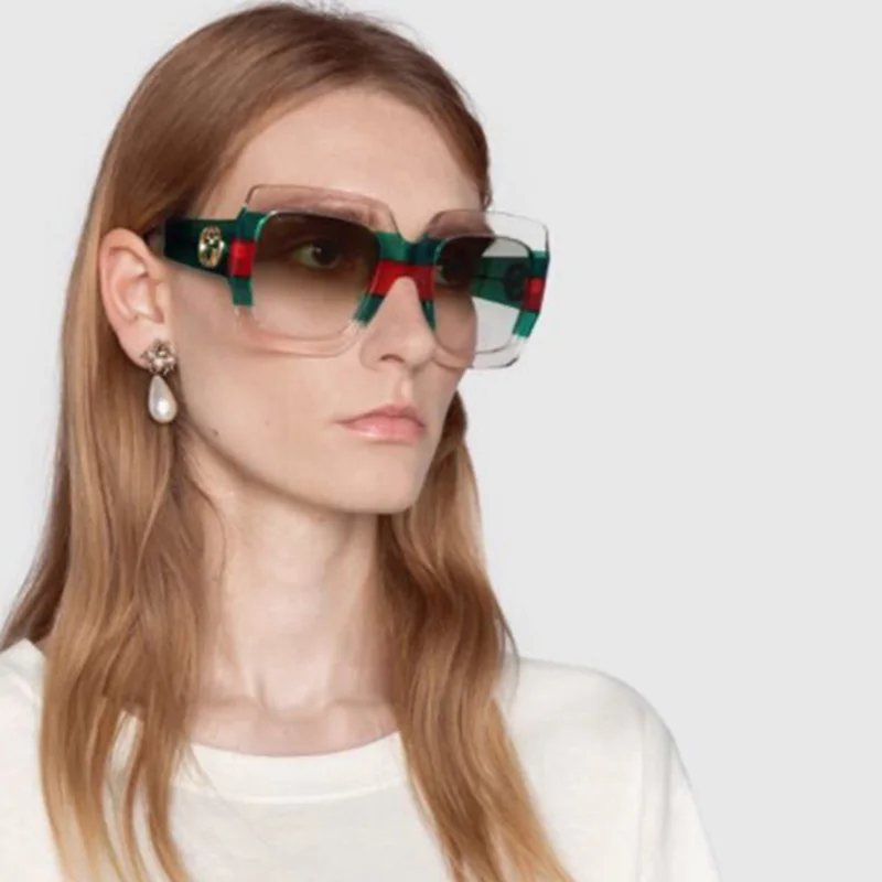 Luxury Retro sunglass Brand Designer Translucent Stripe Square Sunglasses Women Fashion Sun Glasses Womens Travel Female Shades
Luxury Retro sunglass Brand Designer Translucent Stripe Square Sunglasses Women Fashion Sun Glasses Womens Travel Female Shades