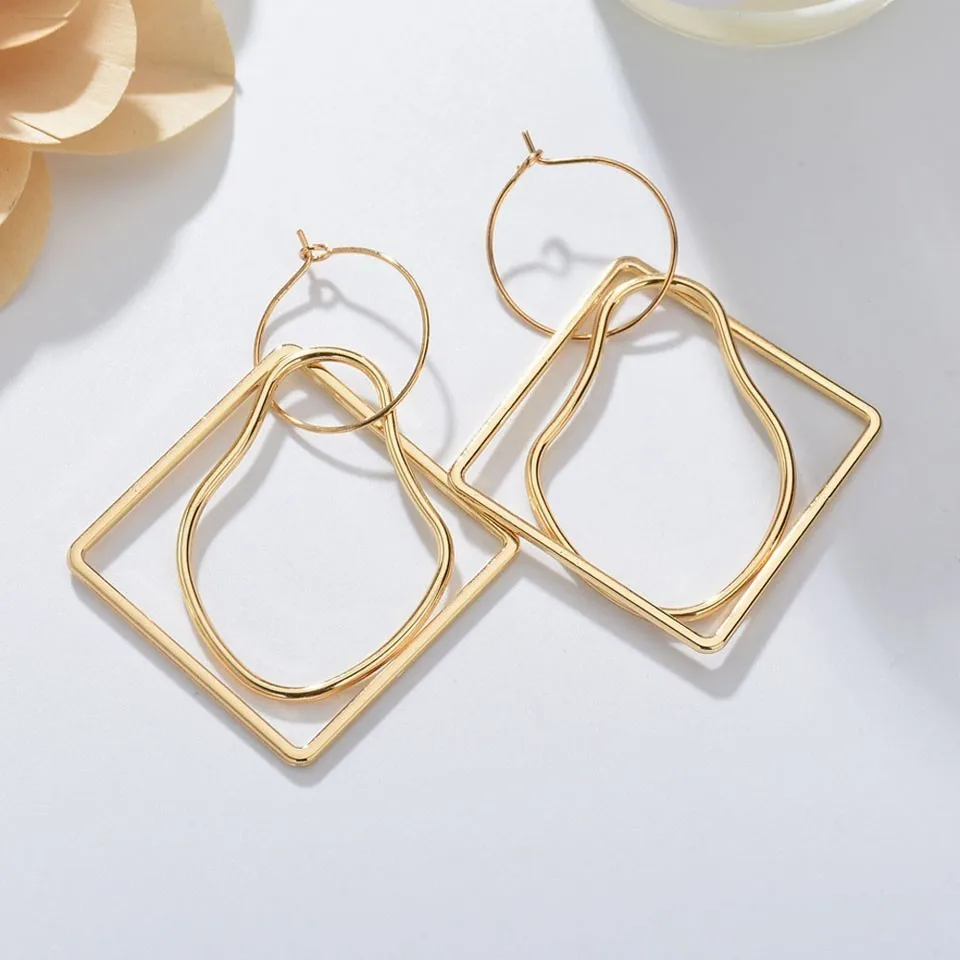 Women Gold Square Double Layer Wedding Earings With Irregular Shape Female Drop Earrings Trendy Handmade Earring Jewelry
Women Gold Square Double Layer Wedding Earings With Irregular Shape Female Drop Earrings Trendy Handmade Earring Jewelry