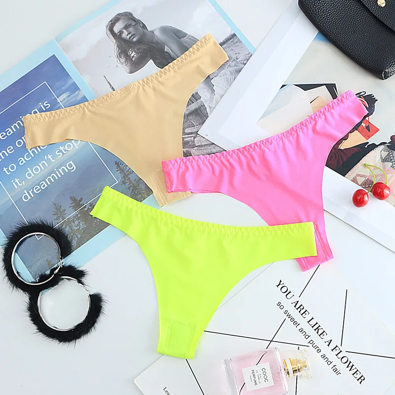 Women's cotton Thong Seamless ice silk Comfortable underpants Sexy temptation 2019 spring summer new product solid color Panties
Women's cotton Thong Seamless ice silk Comfortable underpants Sexy temptation 2019 spring summer new product solid color Panties