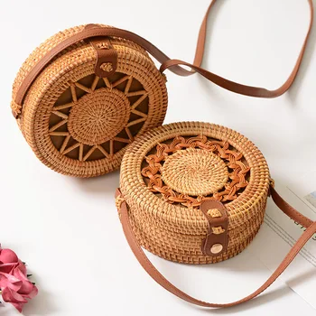 Vintage Handmade Rattan Bags Round Beach Bag for women Girls Bohemian Shoulder bag for travel
Vintage Handmade Rattan Bags Round Beach Bag for women Girls Bohemian Shoulder bag for travel