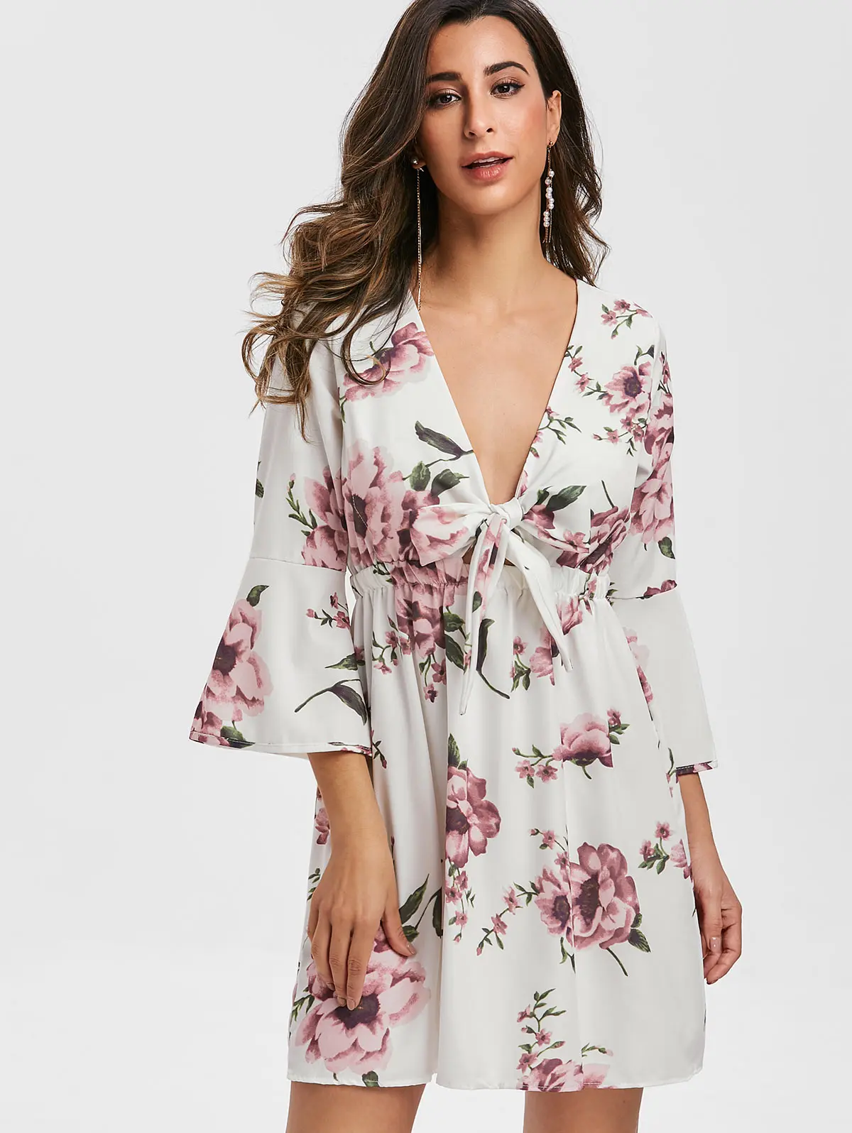 Wiaplo Knotted Floral Print Boho Dress Women Flare Sleeve V-Neck Summer Beach Dress Casual A-Line Mini Dresses Vestidos Mujer
Wiaplo Knotted Floral Print Boho Dress Women Flare Sleeve V-Neck Summer Beach Dress Casual A-Line Mini Dresses Vestidos Mujer