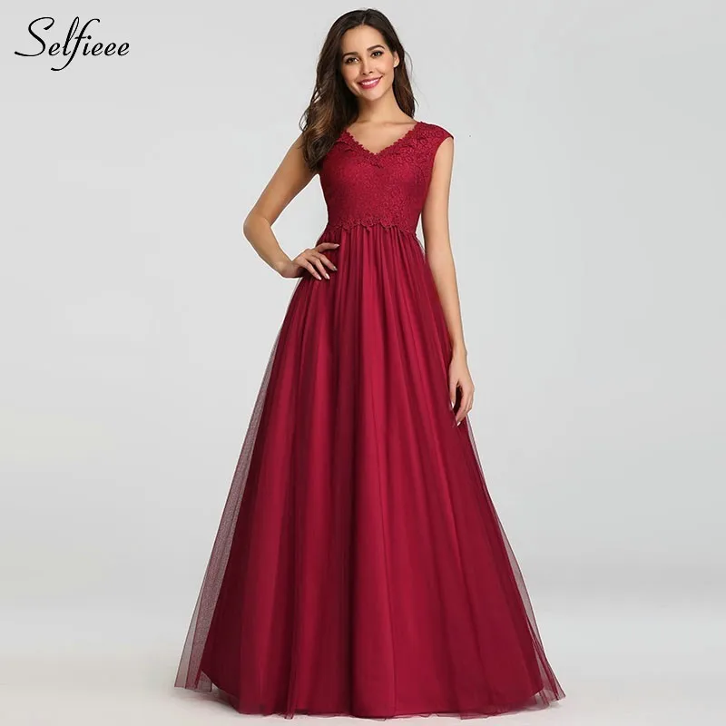 Vintage Burgundy Dresses Long A-Line V-Neck Sleeveless Lace Sexy Dresses for Evening Party Formal Ladies Gowns Summer Dress 2019
Vintage Burgundy Dresses Long A-Line V-Neck Sleeveless Lace Sexy Dresses for Evening Party Formal Ladies Gowns Summer Dress 2019