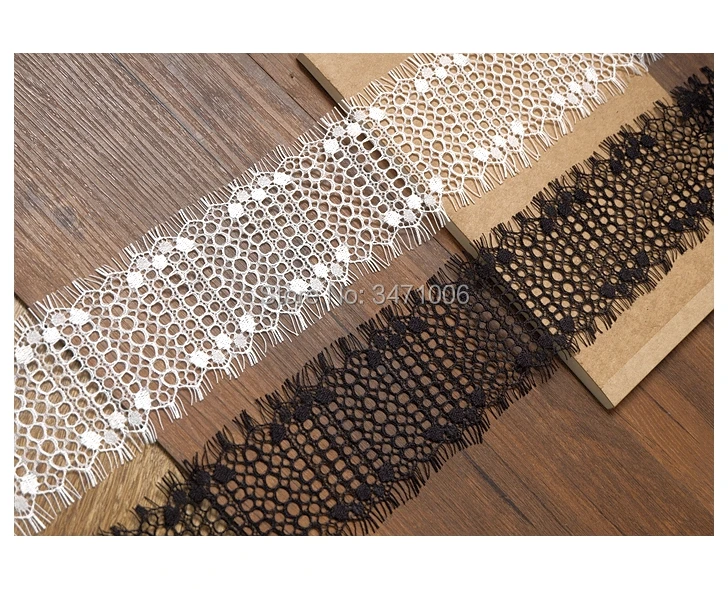 6 M Eyelash Lace Trim Black&White Soft Floral Classic Lace Trim Decoration Crafts Sewing For Underwear Dress Making Decoration
6 M Eyelash Lace Trim Black&White Soft Floral Classic Lace Trim Decoration Crafts Sewing For Underwear Dress Making Decoration