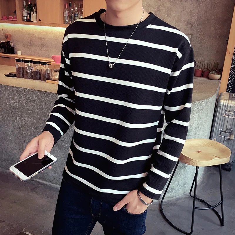 Spring And Autumn Men's Fashion New T-Shirt M-5XL Loose Youth Cotton Round Neck Long Sleeve Wild Stripe Casual Personality
Spring And Autumn Men's Fashion New T-Shirt M-5XL Loose Youth Cotton Round Neck Long Sleeve Wild Stripe Casual Personality