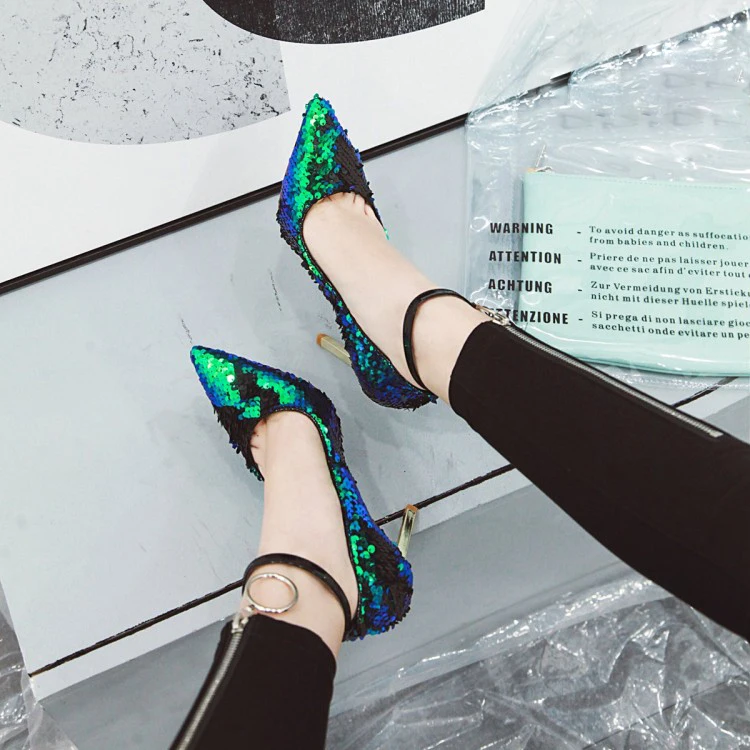 Sexy Women Bling Bling Ankle Strap Metal Heels Pumps Blade Heels Pointed toe Catwalk Glitter Sequins High Heels Ladies Zapatos
Sexy Women Bling Bling Ankle Strap Metal Heels Pumps Blade Heels Pointed toe Catwalk Glitter Sequins High Heels Ladies Zapatos