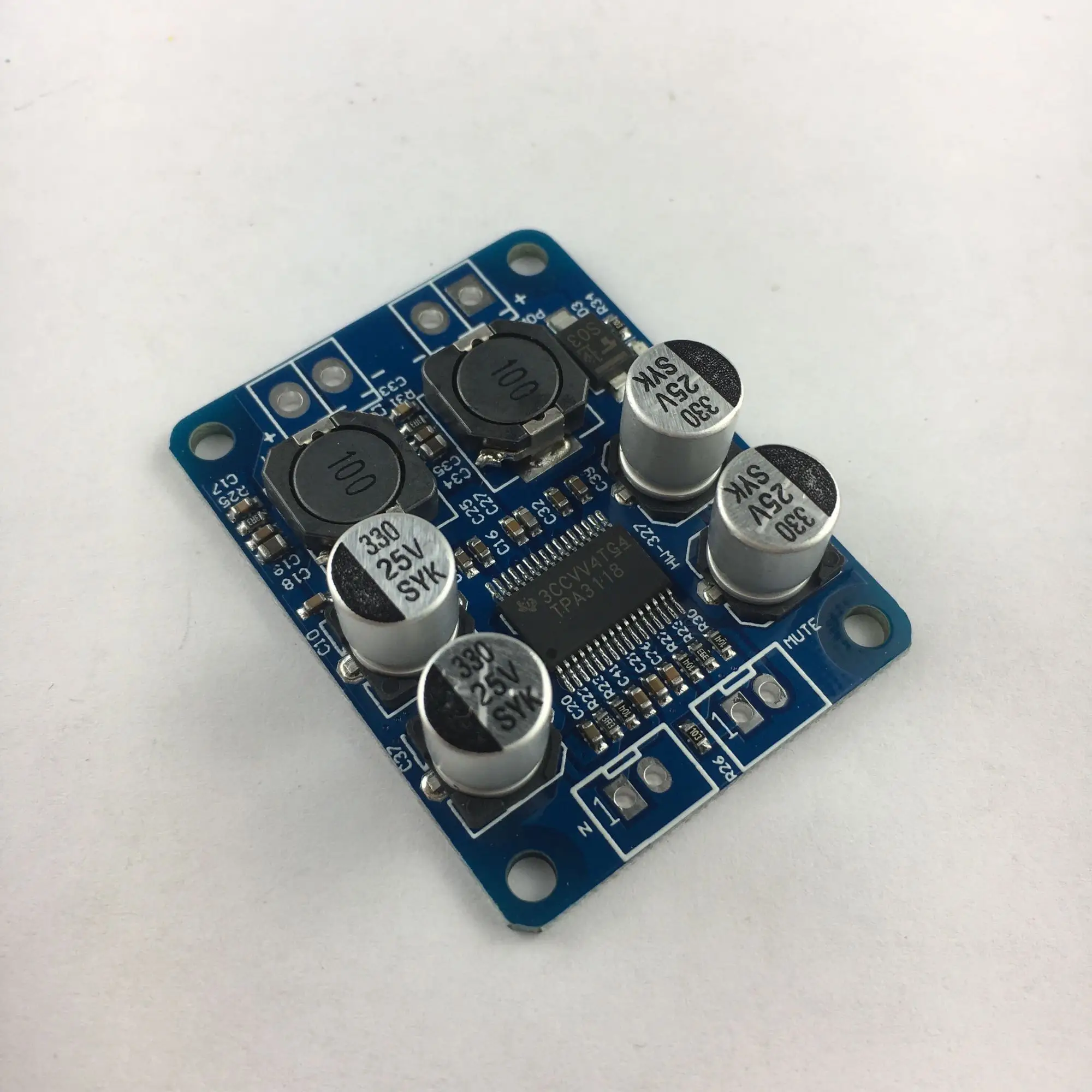 Thinary DC8-24V TPA3118 PBTL 60W Mono Digital Audio Amplifier Board AMP Module Chip 1X60W 4-8 Ohms Replace TPA3110 For Arduino
Thinary DC8-24V TPA3118 PBTL 60W Mono Digital Audio Amplifier Board AMP Module Chip 1X60W 4-8 Ohms Replace TPA3110 For Arduino
