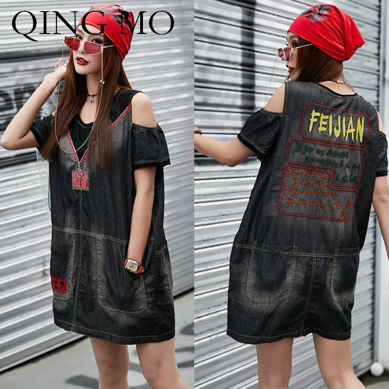 QING MO Women Off Shoulder Above Knee Mini Dress Women Denim Patchwork Dress Women Pocket Letter Decorate Dress ZQY299
QING MO Women Off Shoulder Above Knee Mini Dress Women Denim Patchwork Dress Women Pocket Letter Decorate Dress ZQY299
