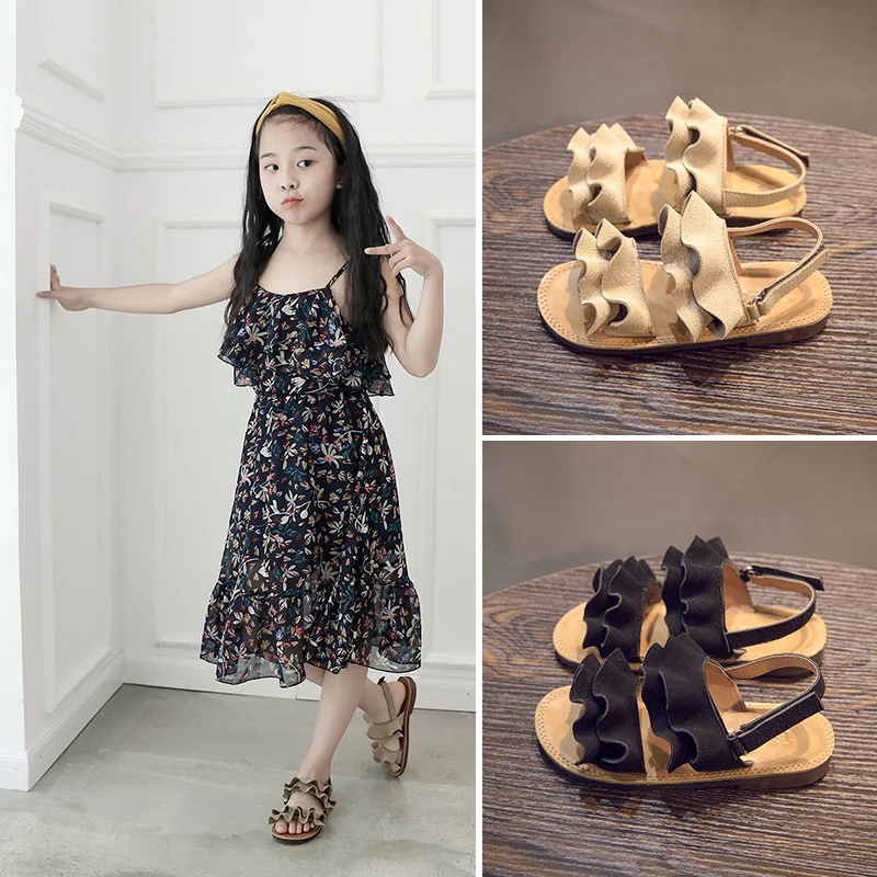 2019 Summer Big wave girl sandals Children's Beach shoes kids shoes Lovely flower shoes Fashion Magic baby shoes for kiad c400
2019 Summer Big wave girl sandals Children's Beach shoes kids shoes Lovely flower shoes Fashion Magic baby shoes for kiad c400