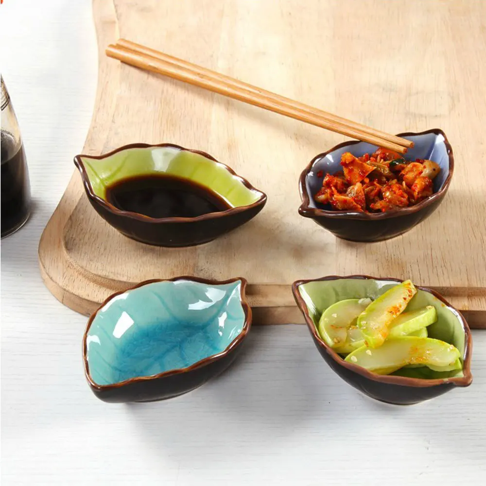 Creative modeling ceramic small plates European four colors high-quality sauce soy sauce dish seasoning bones plate dis
Creative modeling ceramic small plates European four colors high-quality sauce soy sauce dish seasoning bones plate dis