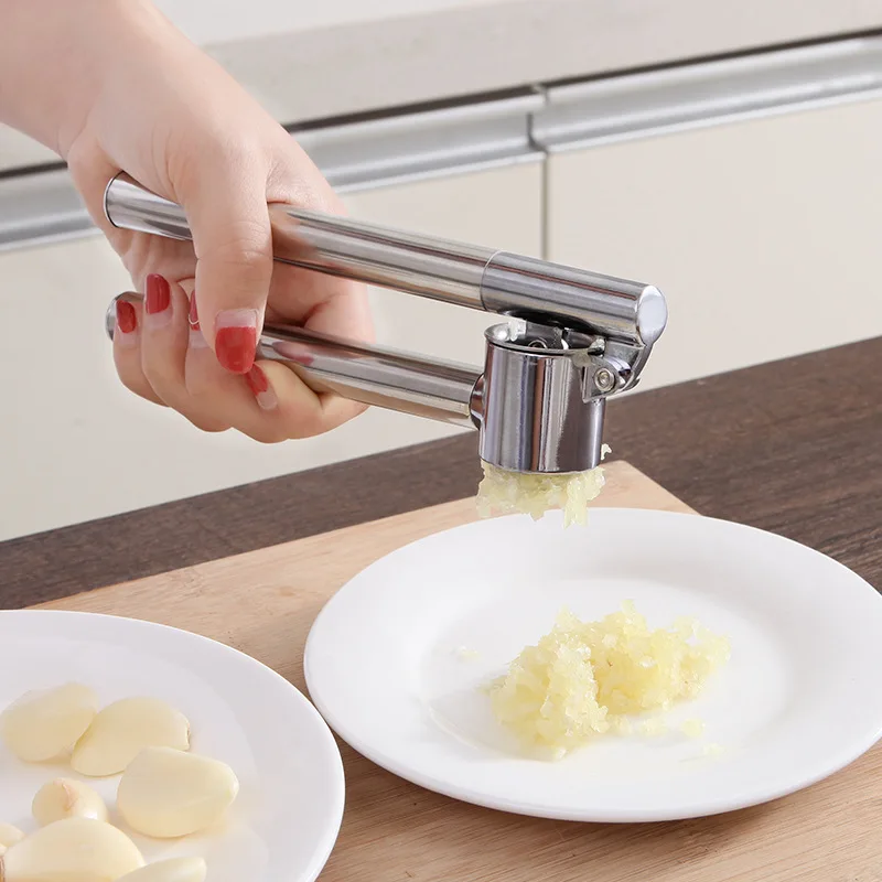Metal Ginger Garlic Press Stainless Steel Kitchen Round Extrusion Garlic Crusher Fruit and Vegetable Cooking Tools
Metal Ginger Garlic Press Stainless Steel Kitchen Round Extrusion Garlic Crusher Fruit and Vegetable Cooking Tools