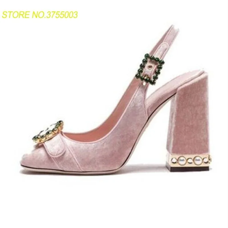 Runway Rhinestone Buckle Toe Slingback Gladiator Sandals Sequins Leather Crystal Pearl Studs Chunky Heels Women Party Shoes
Runway Rhinestone Buckle Toe Slingback Gladiator Sandals Sequins Leather Crystal Pearl Studs Chunky Heels Women Party Shoes