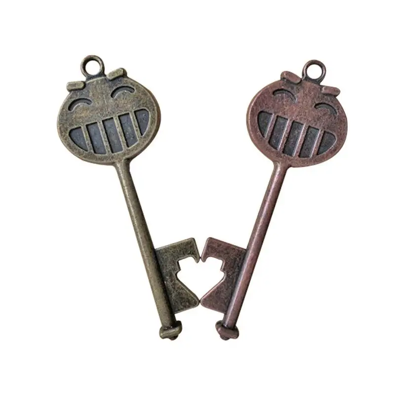Creative Beer Bottle Opener Retro Key Shape Open Bar Drinking Accessories Portable Key Pendant Opener Home Outdoor Tools
Creative Beer Bottle Opener Retro Key Shape Open Bar Drinking Accessories Portable Key Pendant Opener Home Outdoor Tools