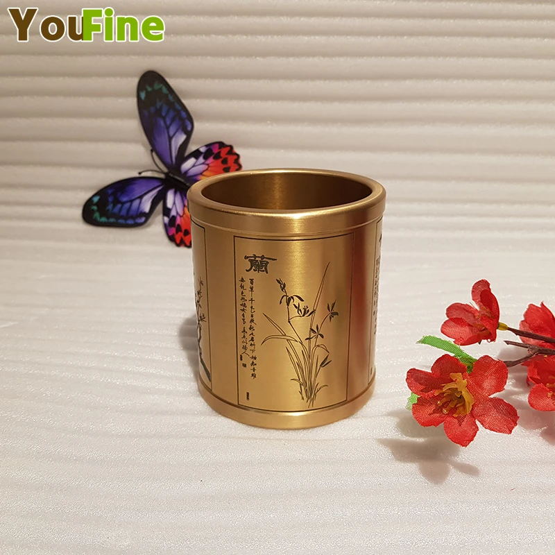 Bronze/brass pen holder Chinese style plant carving work exquisite office storage decoration
Bronze/brass pen holder Chinese style plant carving work exquisite office storage decoration