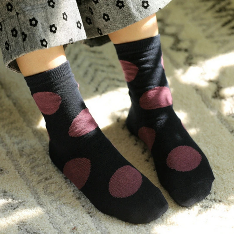 Glorious Artsy Big Polka Dots Cotton Women Socks Vintage Fashion Plus Dots Print Socks Top Quality Casual Spring Autumn Socks
Glorious Artsy Big Polka Dots Cotton Women Socks Vintage Fashion Plus Dots Print Socks Top Quality Casual Spring Autumn Socks