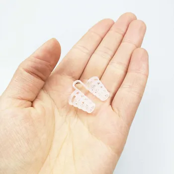 1Pcs Anti-Snoring Device Health Sleeping Aid Equipment Nasal Dilators Stop Snoring Anti Snore Breathe-Easy Congestion Aid Tool
1Pcs Anti-Snoring Device Health Sleeping Aid Equipment Nasal Dilators Stop Snoring Anti Snore Breathe-Easy Congestion Aid Tool